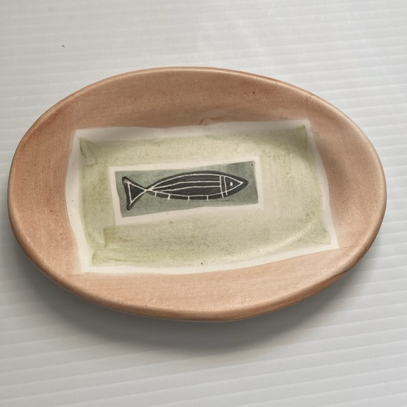 Trinket Dish Soap Dish Fish Oval Pottery Ceramic 6.5 x 4.75 inches - Picture 2 of 7